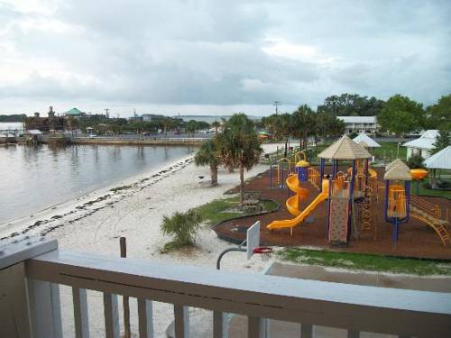 Cedar Cove Beach And Yacht Club Aparthotel Cedar Key Exterior foto